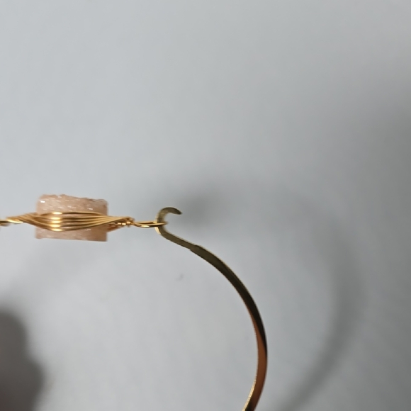 EUC Kinsley Armelle Gold and Pink Bracelet - Picture 5 of 10